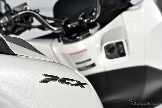 ホンダ PCX