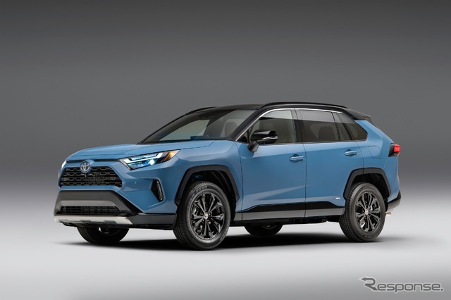 トヨタ RAV4 の2022年モデル(XSEハイブリッド)