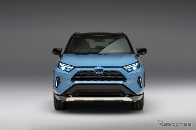 トヨタ RAV4 の2022年モデル(XSEハイブリッド)