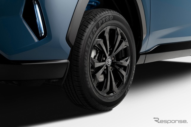 トヨタ RAV4 の2022年モデル(XSEハイブリッド)