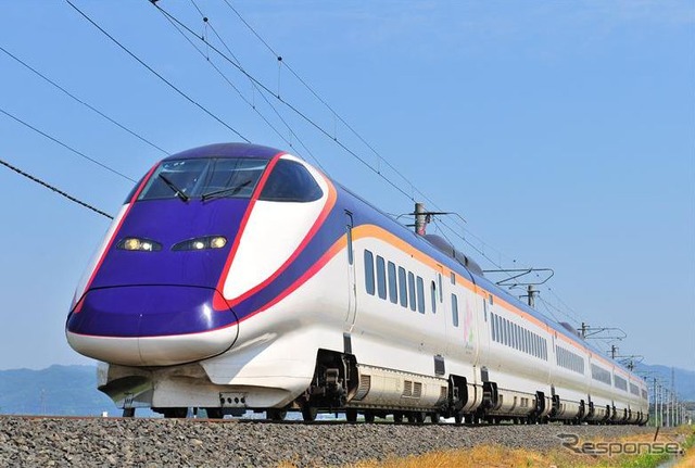 2022年春に全車指定席化される山形新幹線『つばさ』。在来線区間の福島~新庄間は特定特急券で普通車指定席を空席利用できる。