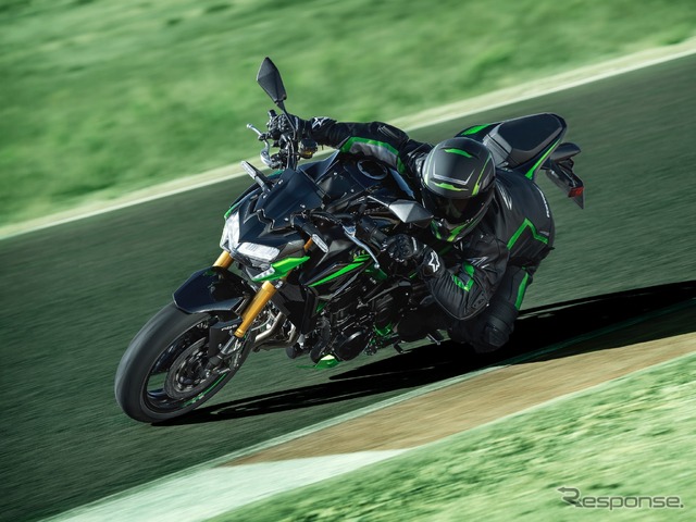 ミラノEICMA出品車:カワサキZ900SE