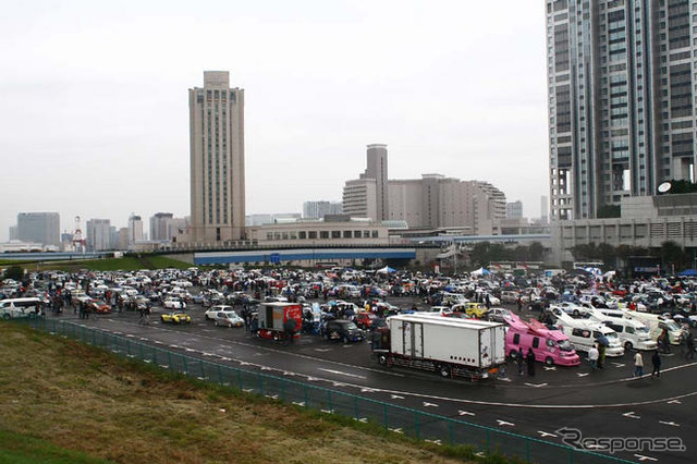 痛車数百台お台場に大集結!! 　痛Gふぇすたinお台場