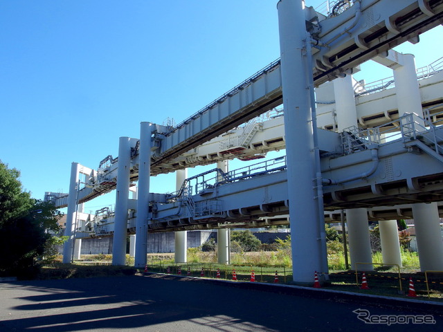 3600形＆アーバンフライヤー0形で行く！　モノレール車両基地見学ツアー