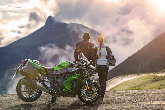 カワサキ Ninja H2 SX SE(2022年モデル)