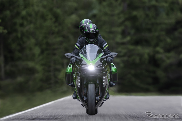 カワサキ Ninja H2 SX SE(2022年モデル)