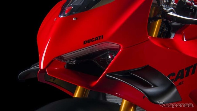 ドゥカティ・パニガーレ V4 の2022年モデル