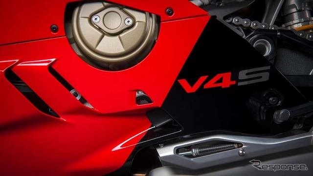 ドゥカティ・パニガーレ V4 の2022年モデル