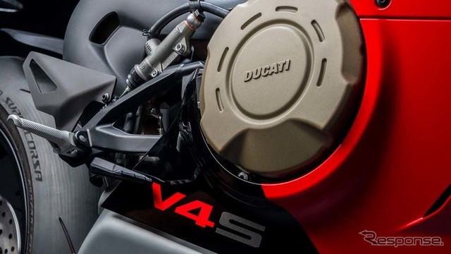 ドゥカティ・パニガーレ V4 の2022年モデル