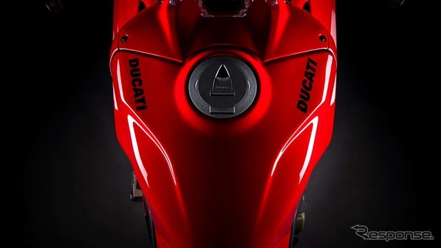 ドゥカティ・パニガーレ V4 の2022年モデル