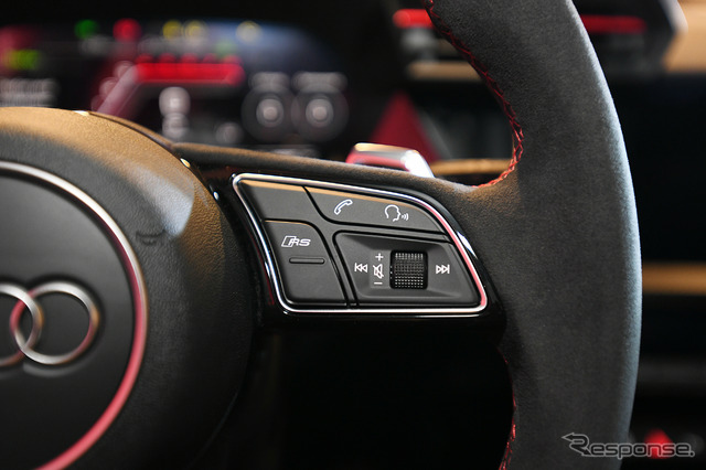 アウディ新型RS 3 スポーツバック