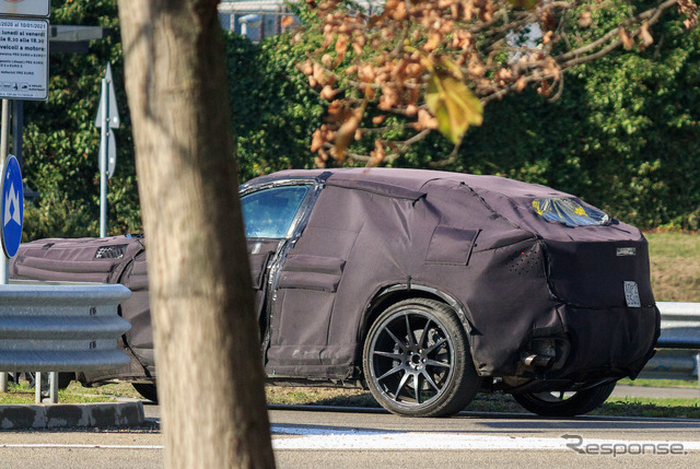 フェラーリ プロサングエ 市販型プロトタイプ(スクープ写真)