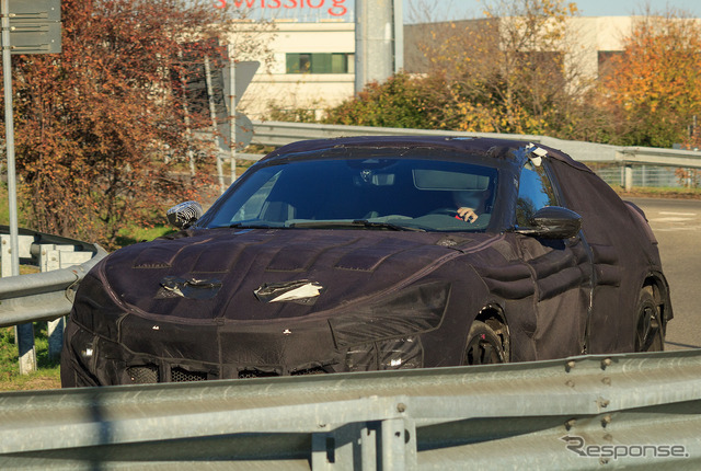 フェラーリ プロサングエ 市販型プロトタイプ(スクープ写真)
