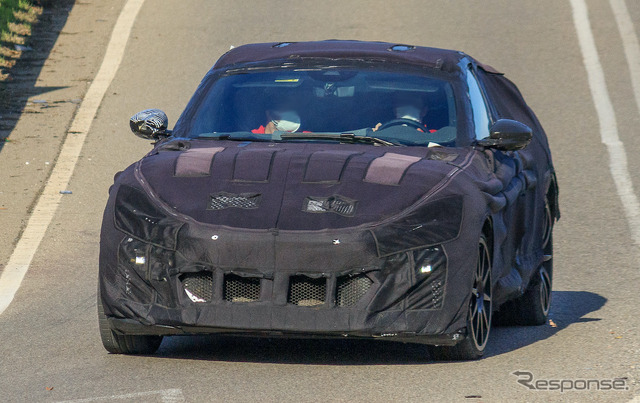フェラーリ プロサングエ 市販型プロトタイプ(スクープ写真)