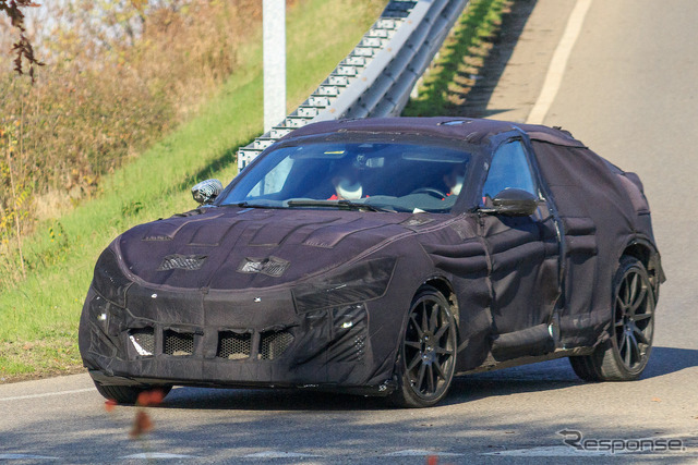 フェラーリ プロサングエ 市販型プロトタイプ(スクープ写真)