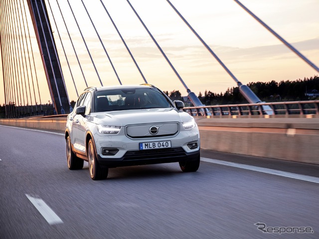 ボルボXC40リチャージ