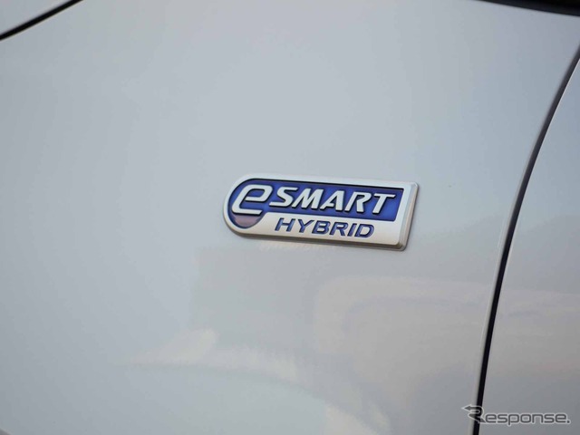 ダイハツ ロッキー e-SMART HYBRID