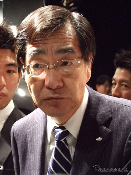 【スバル DEX 発表】ヴィッツやシビックも競合…間口が広い