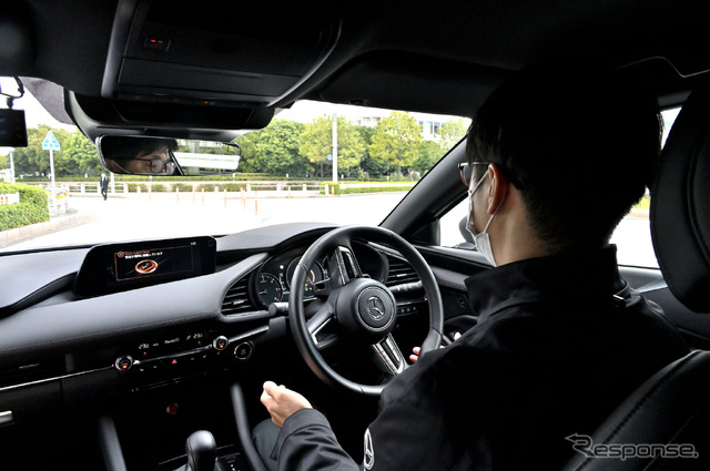 マツダの「CO-PILOT CONCEPT 2.0」