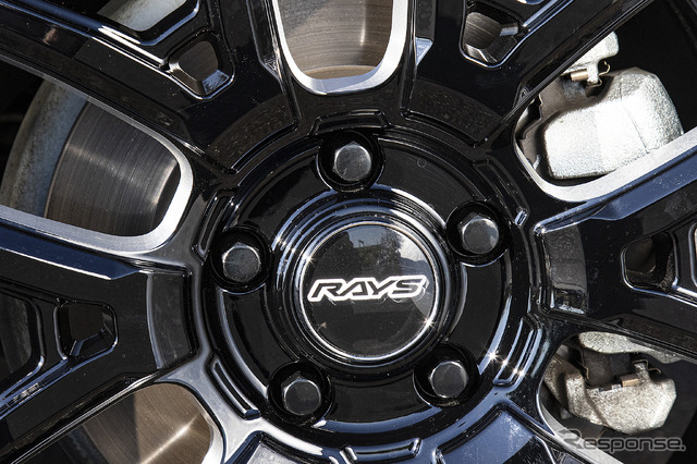 【レイズ TEAM DAYTONA F6 Drive】推奨サイズ:18×7.5J Inset45 5H-114.3/カラー:ブラックマシニング/タイヤサイズ:225/60R18(デリカD:5 x 社外ホイール )