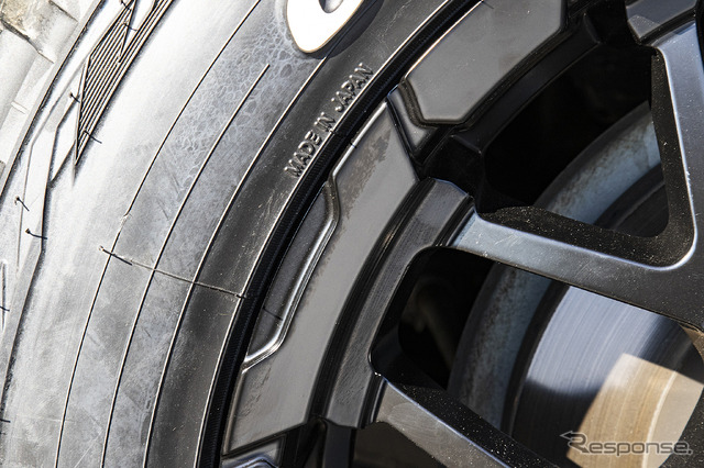 【MiD NITRO POWER M28 BULLET S】推奨サイズ:18×7.0J Inset35 5H-114.3/カラー:セミグロスブラック/タイヤサイズ:225/60R18(デリカD:5 x 社外ホイール )