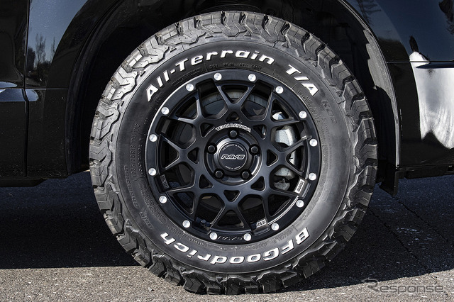 【レイズ TEAM DAYTONA M8】推奨サイズ:16×7.0J Inset37 5H-114.3/カラー:マットブラック/タイヤサイズ:LT235/70R16(デリカD:5 x 社外ホイール )