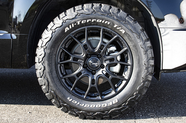【レイズ GramLights 57BNX】推奨サイズ:17×7.0J Inset38 5H-114.3/カラー:マットグラファイト/タイヤサイズ:LT245/65R17(デリカD:5 x 社外ホイール )