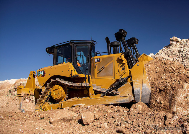 中型ブルドーザ『Cat D7』