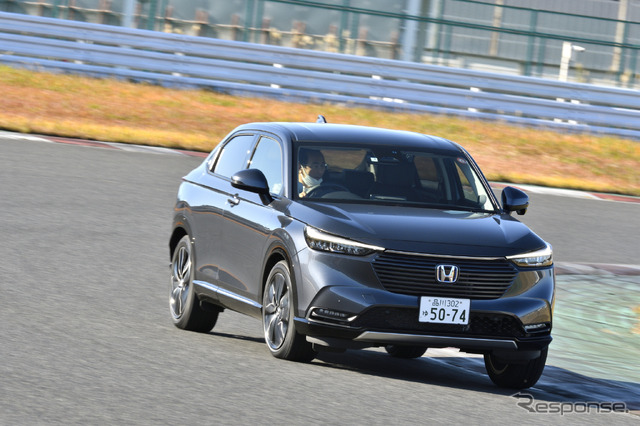 ホンダ・ヴェゼル(日本カーオブザイヤー10ベスト試乗会)