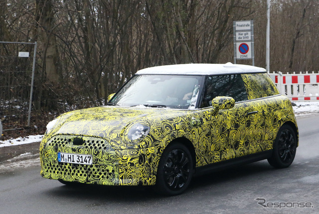 MINI ハッチバック 次世代型プロトタイプ(スクープ写真)