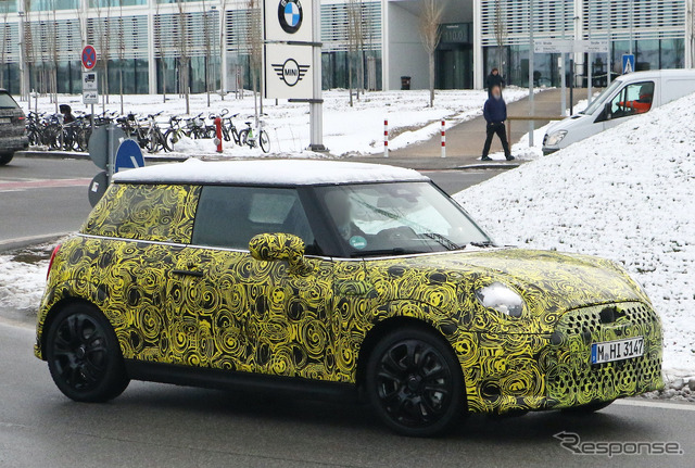 MINI ハッチバック 次世代型プロトタイプ(スクープ写真)