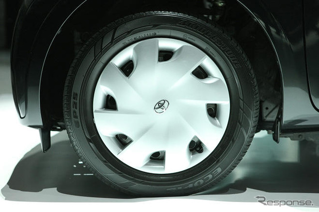 【トヨタ iQ 発表】ブリヂストンが新車装着用タイヤに採用