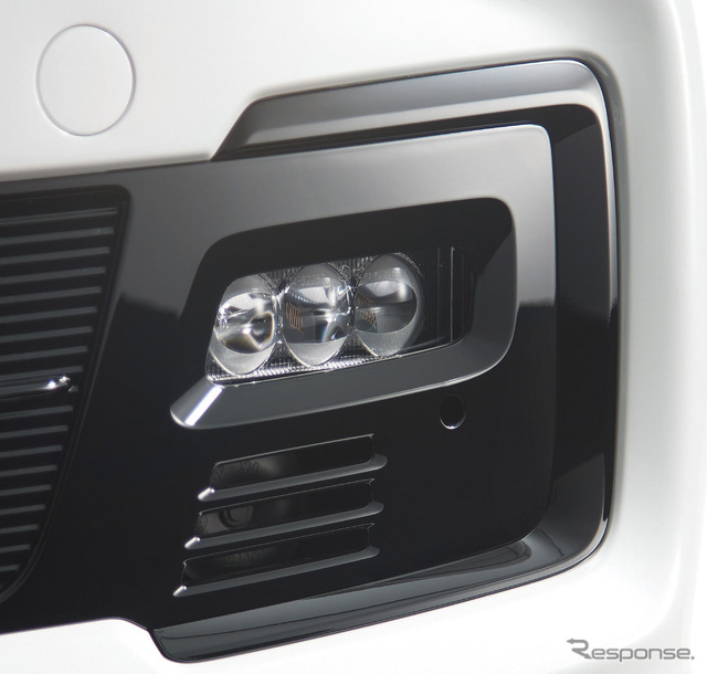 ホンダ N-BOXカスタム STYLE+ BLACK専用ベルリナブラック加飾 フォグライトガーニッシュ