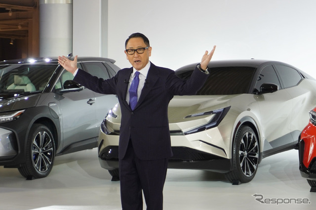 BEV戦略を発表するトヨタ自動車 豊田章男社長