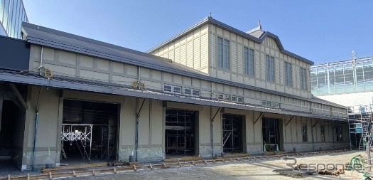 建設中の折尾駅新駅舎（2020年10月末時点）。