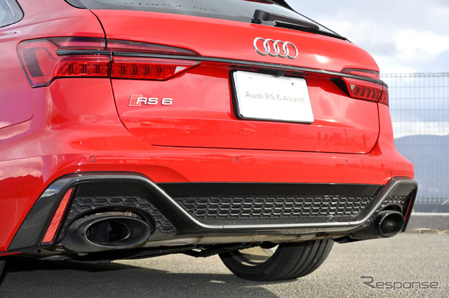 アウディ RS6アバント
