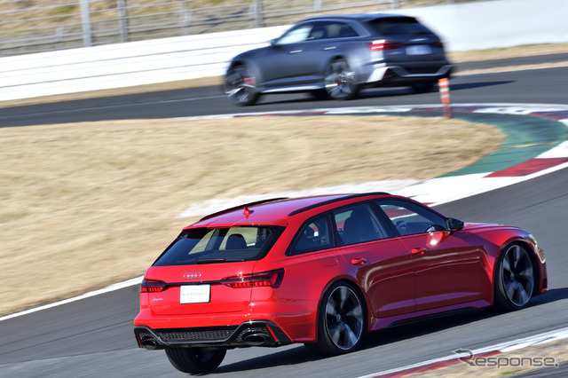 アウディ RS6アバント