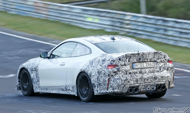 BMW M4 CSL 市販型プロトタイプ スクープ写真