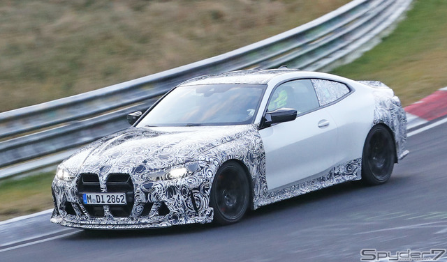 BMW M4 CSL 市販型プロトタイプ スクープ写真