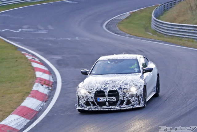BMW M4 CSL 市販型プロトタイプ スクープ写真