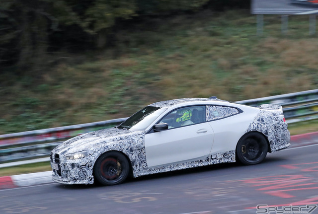 BMW M4 CSL 市販型プロトタイプ スクープ写真