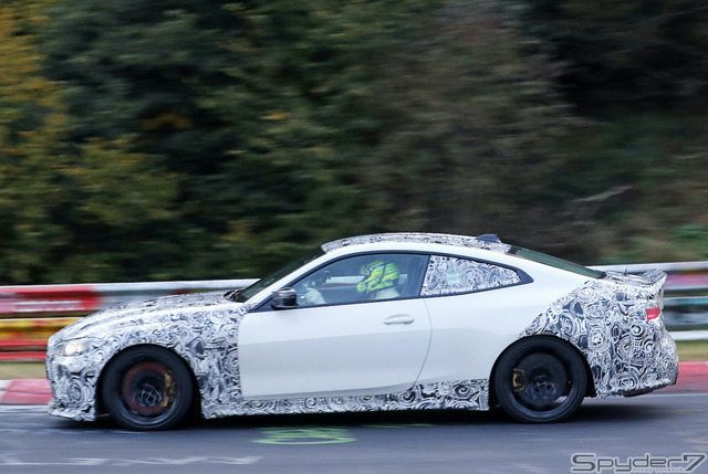 BMW M4 CSL 市販型プロトタイプ スクープ写真