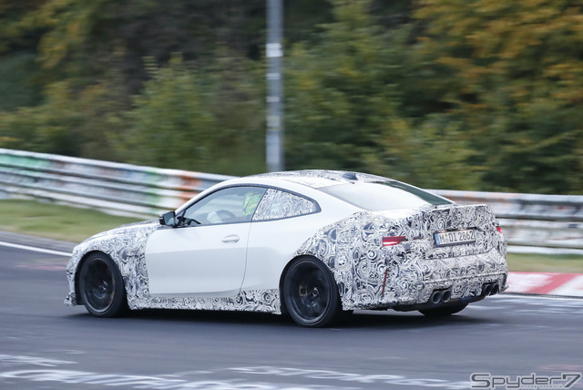 BMW M4 CSL 市販型プロトタイプ スクープ写真