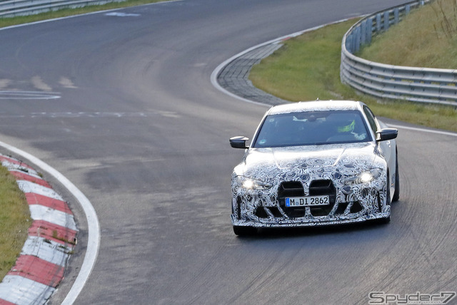 BMW M4 CSL 市販型プロトタイプ スクープ写真