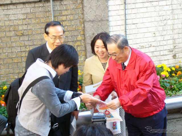 【池原照雄の単眼複眼】異例のデモ行進、自動車税制の抜本見直しアピール