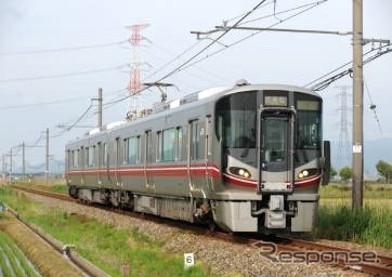 日中を中心に減便が実施されるJR西日本七尾線。トータルでは改正前より4本減だが、高松~七尾間の平日日中は7本も減便される。