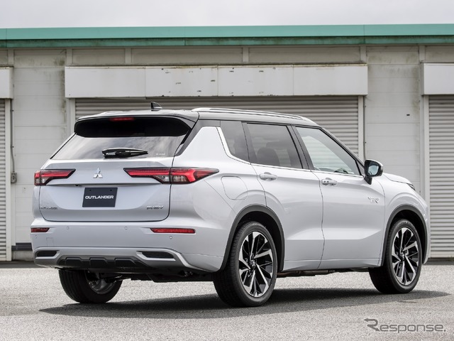 三菱 アウトランダーPHEV