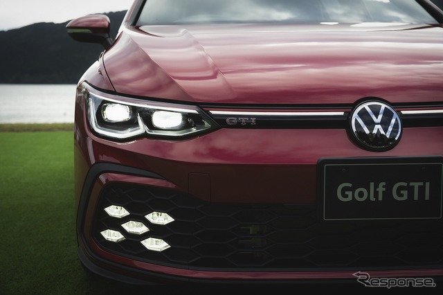 VW ゴルフ GTI フォグランプ