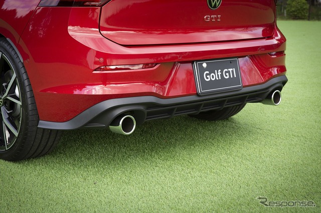 VW ゴルフ GTI エキゾーストパイプ