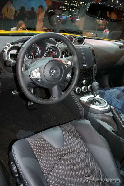 【ロサンゼルスモーターショー08】日産 370Z / フェアレディZ 新型登場---現地写真